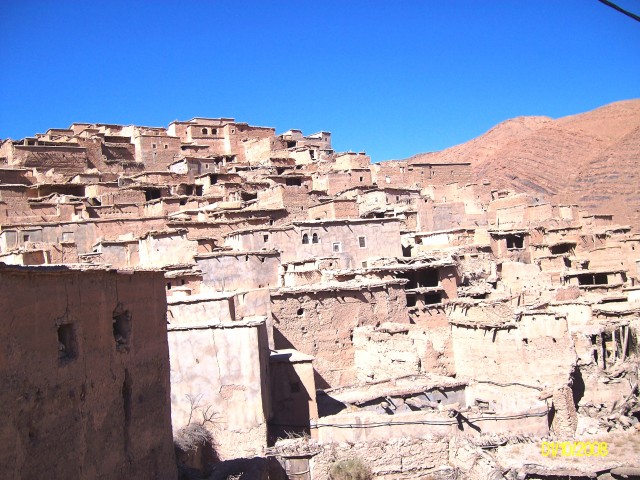 16) Gorge ait mansour Vieux village 2.JPG