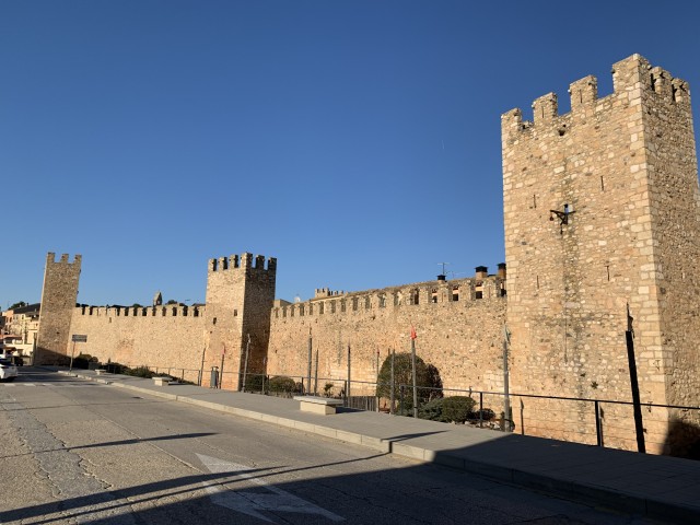 ville fortifiée de Montblanc