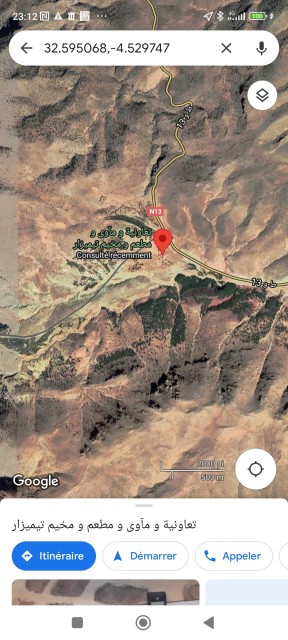 A tout hasard voilà les ponts GPS . L'endroit paraissait très calme .