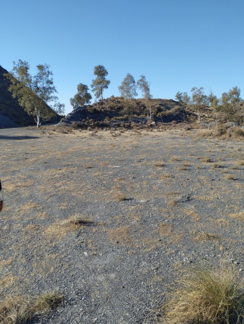 Bivouac andalous en solitaire au lever du soleil à une vingtaine de kms de la Sierra Nevada