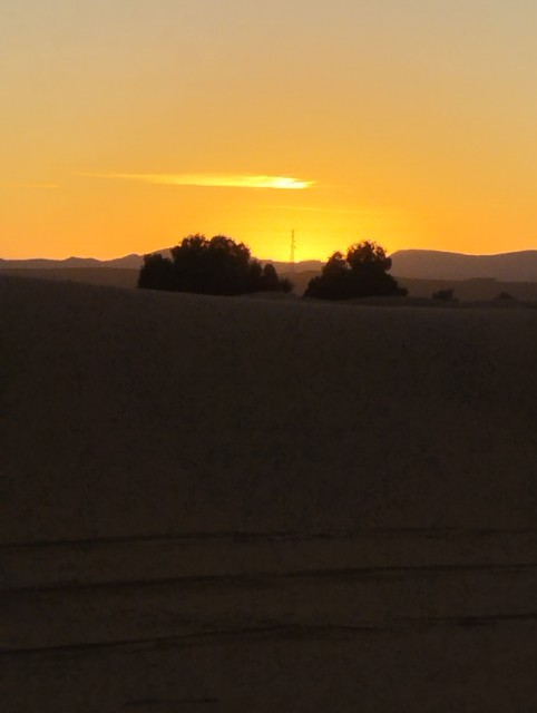 Coucher du soleil sur l'erg Chebbi (novembre 2023 )