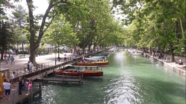 le canal sous le pont des amours