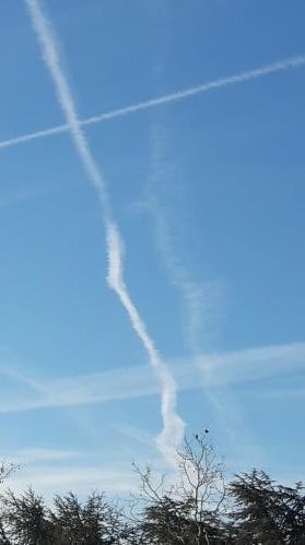 ciel bleu ce matin.JPG