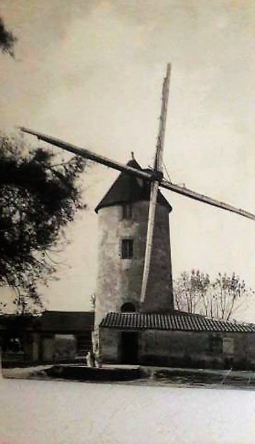 Moulin (2).JPG